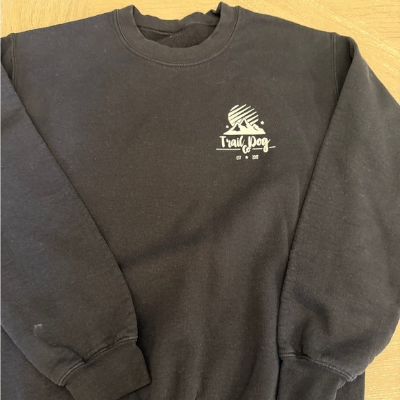 Black Sweatshirt Trail Dog Co. - Picture 4 of 8